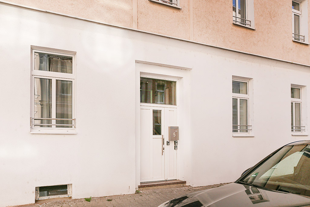Surroundings view 3